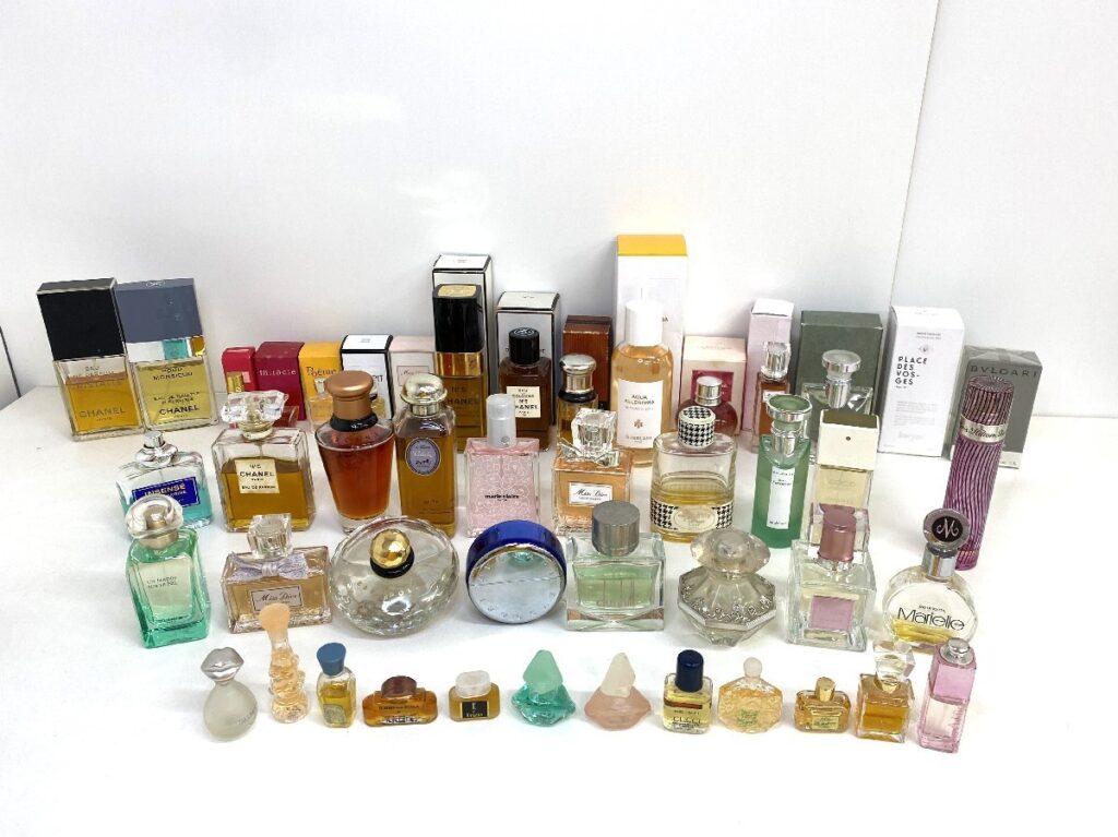CHANEL Dior BVLGARI GUCCI dunhill 等 その他 46点 香水まとめ
