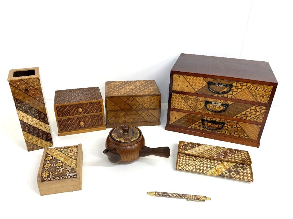 箱根寄木細工 小物入れ 引き出し 急須 他 計8点 まとめ売り