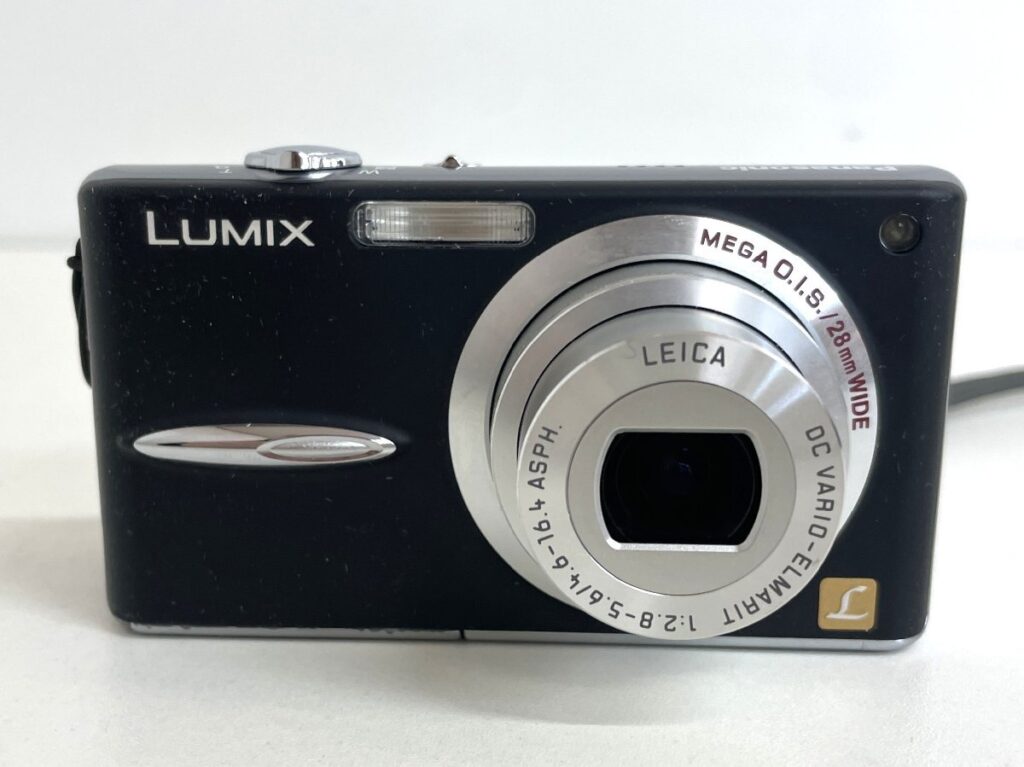 Panasonic LUMIX DMC-FX30 パナソニック ルミックス コンパクトデジタルカメラ
