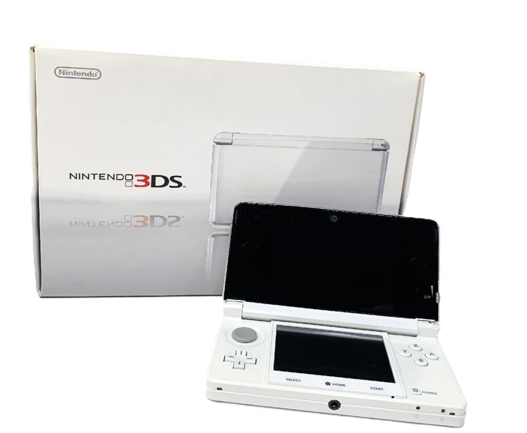 Nintendo 3DS CTR-001 ニンテンドー 任天堂 箱付 ホワイト ゲーム機