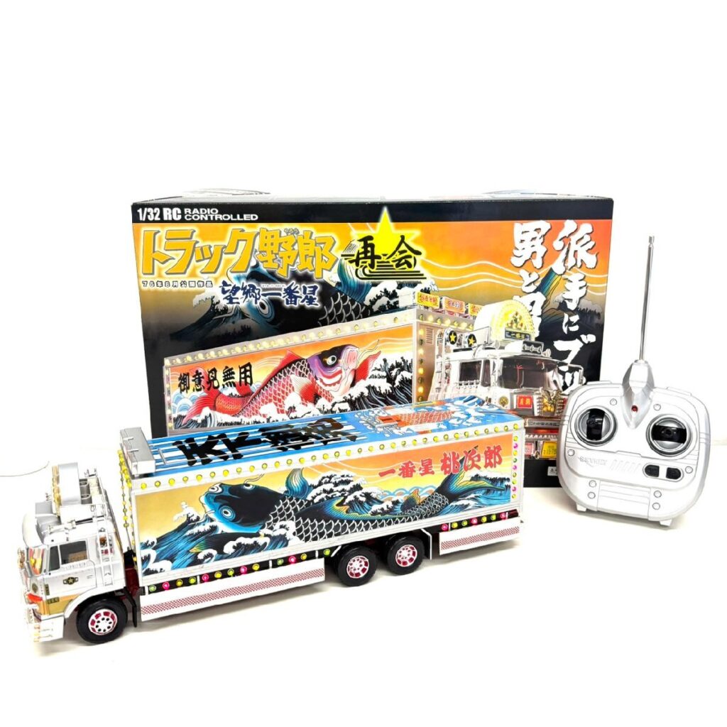 1/32 RCトラック野郎 望郷一番星 再会 バンダイ デコトラ