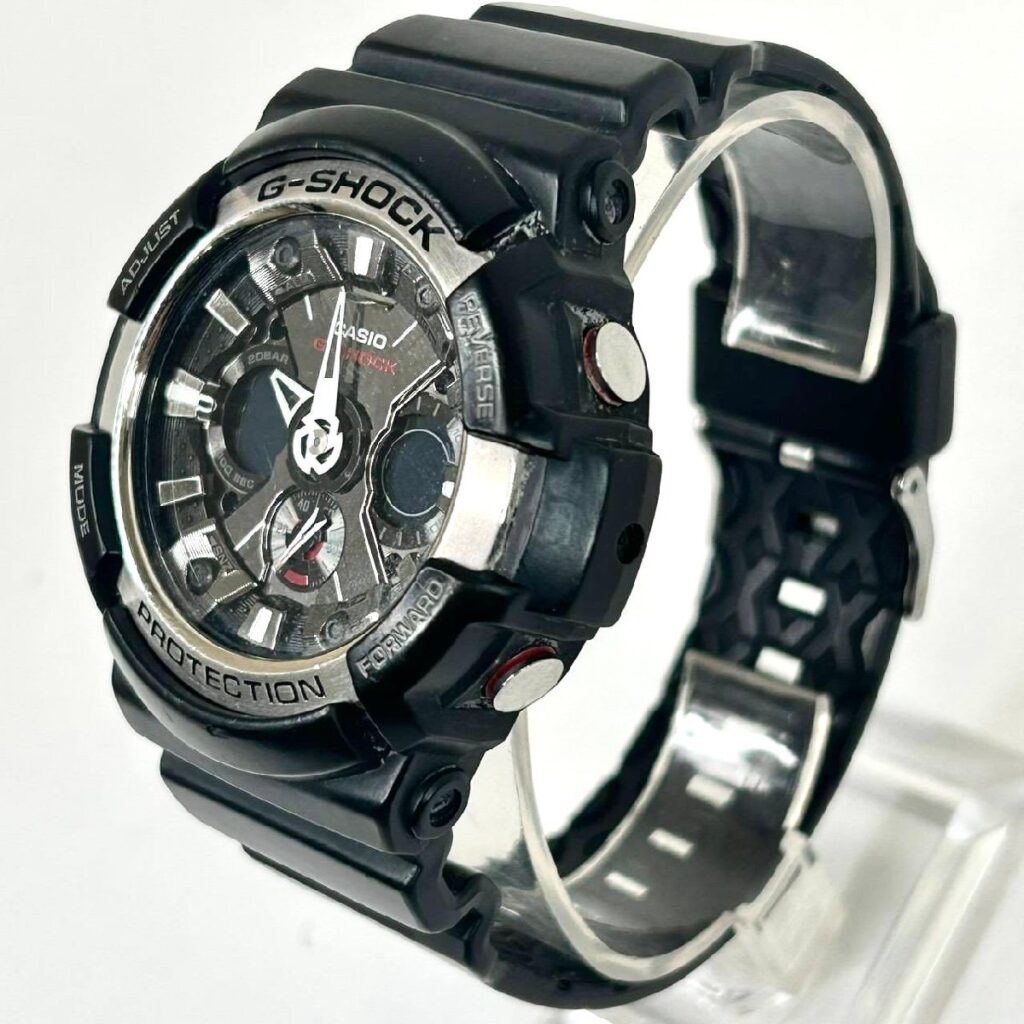 CASIO G-SHOCK 腕時計 GA-200 カシオ ジーショック アナデジ クオーツ 多機能 カレンダー ブラック 電池切れ