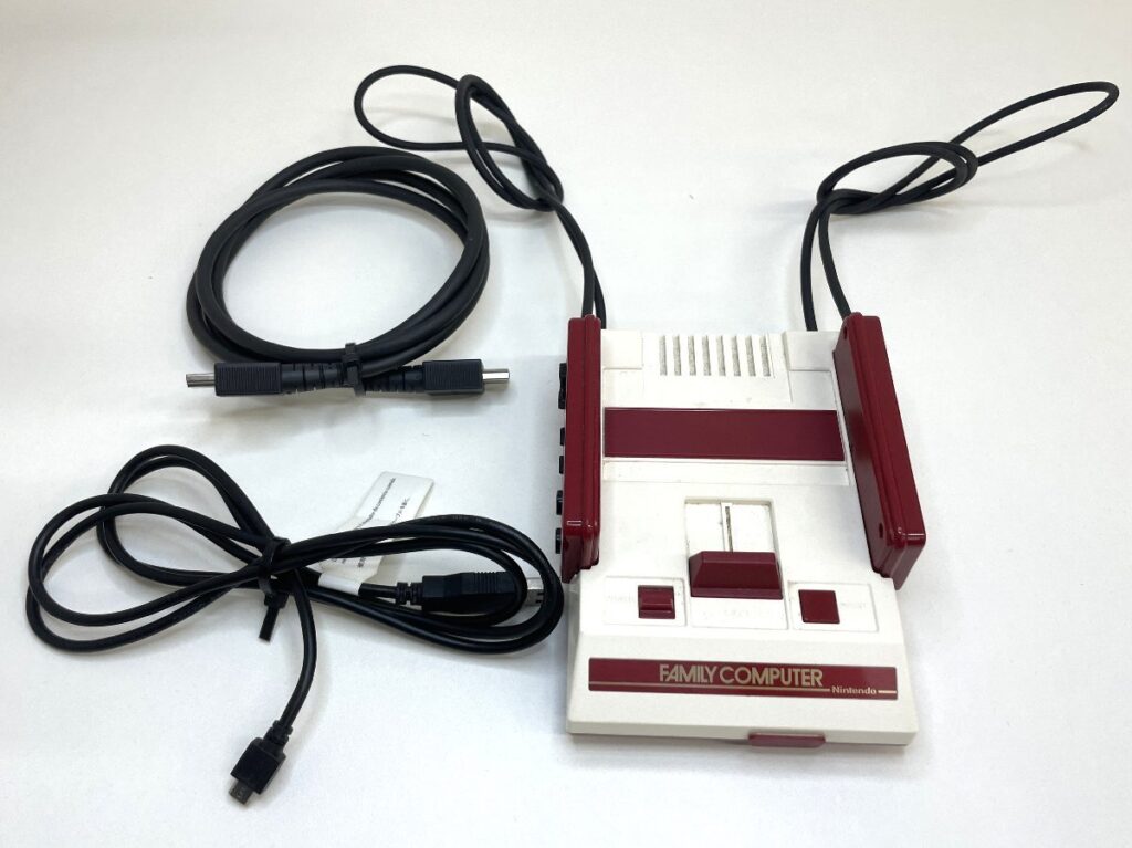 Nintendo ファミリーコンピュータ CLV-101 任天堂 ニンテンドークラシックミニ ファミコン