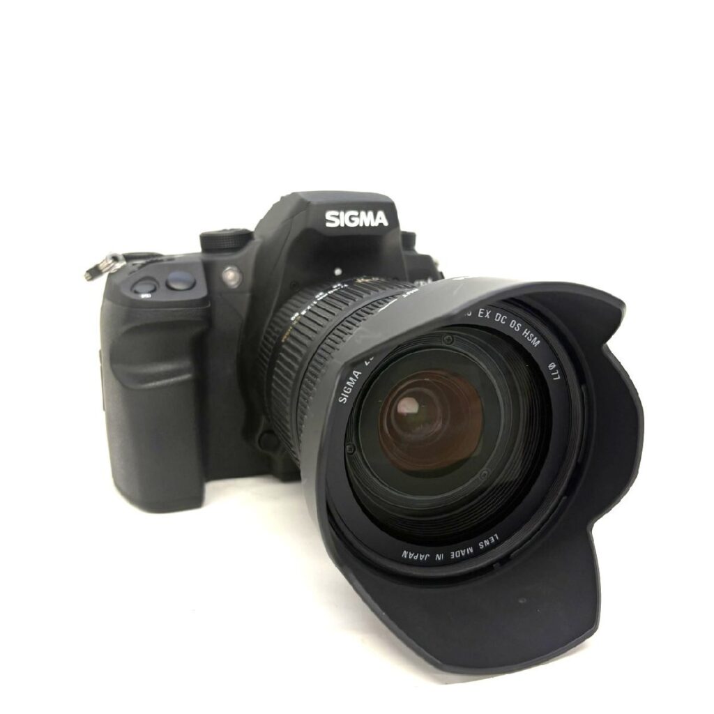 SIGMA ミラーレス一眼カメラ SD1 Merrill シグマ