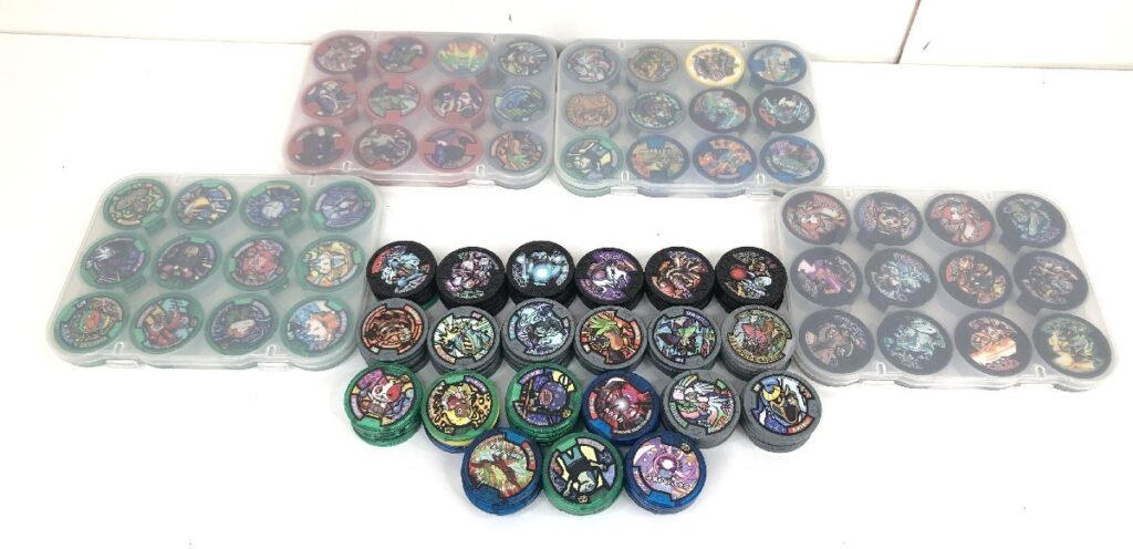 妖怪ウォッチ 妖怪メダル グッズ いろいろまとめて 249個 大量 メダル ケースあり
