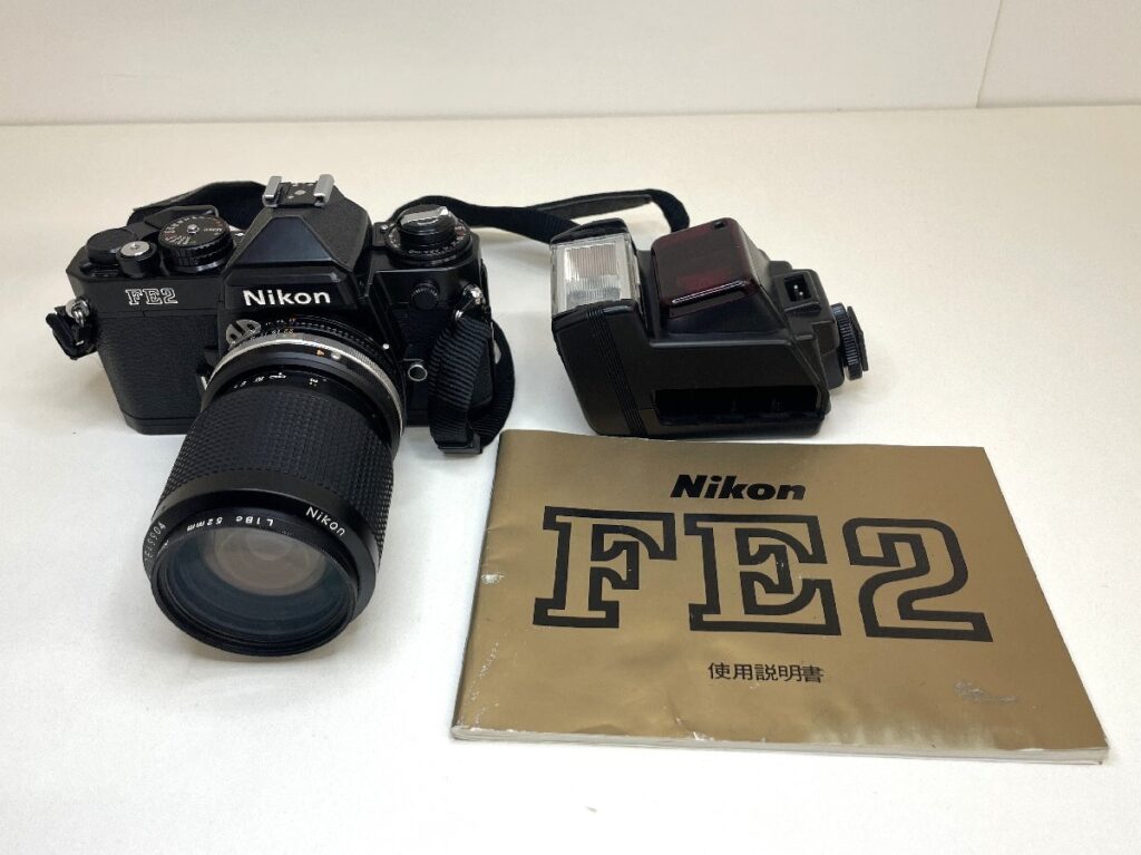 Nikon FE2 SB-22 Zoom-NIKKOR 35-105mm 1:3.5~4.5 ニコン 一眼レフカメラ