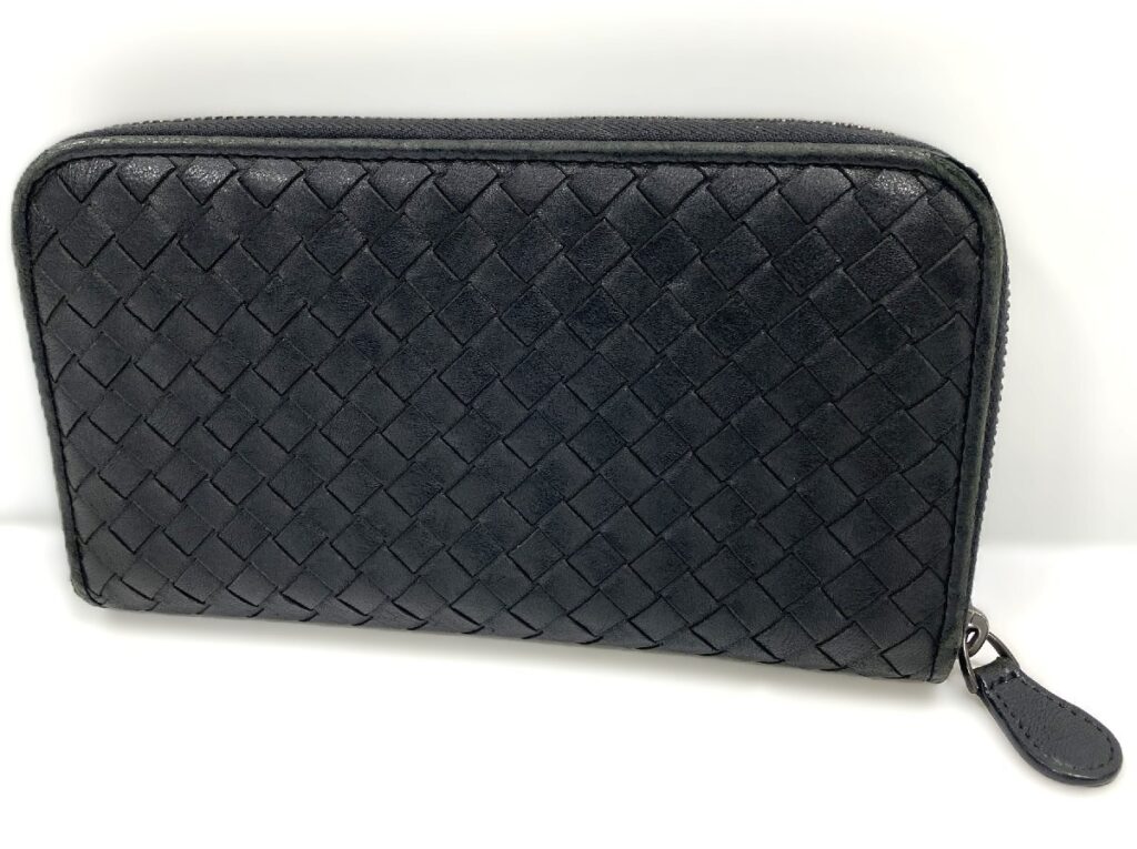 BOTTEGA VENETA 長財布 ボッテガヴェネタ イントレチャート ラウンドファスナー ブラック 財布
