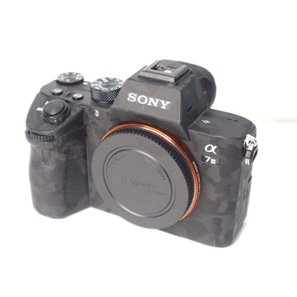 SONY ミラーレス一眼カメラ α7 III ILCE-7M3 ボディ ソニー