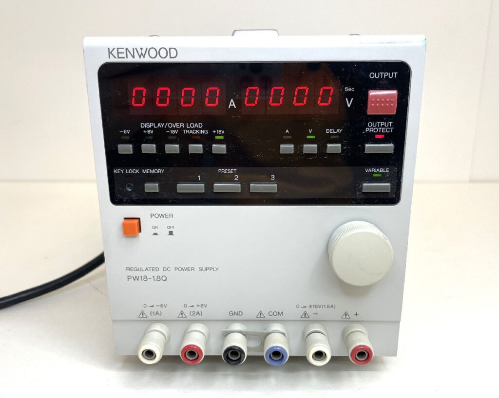 KENWOOD REGULATED DC POWER SUPPLY PW18-1.8Q ケンウッド 直流安定化電源