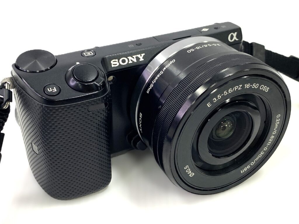 SONY α NEX-5T SELP1650 ソニー アルファ ミラーレス一眼カメラ ブラック ボディ レンズ デジタル一眼カメラ