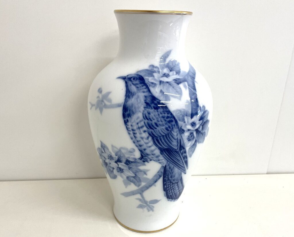 OKURA 大倉陶園 白磁 染付 花鳥文 花瓶 花器 壺