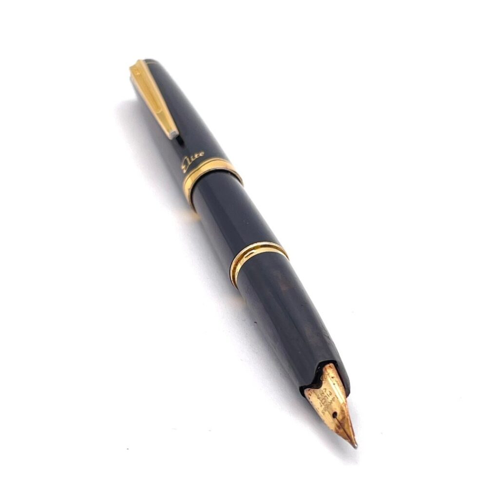 パイロット PILOT 万年筆 14K 14金 筆記用具 中字 重さ12.9gの買取実績
