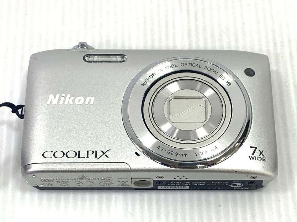 Nikon COOLPIX S3500 ニコン クールピクス デジカメ コンパクトデジタルカメラ