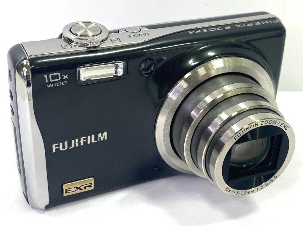 FUJIFILM FinePix F70 EXR 富士フィルム フジフィルム ファインピックス ブラック コンパクトデジタルカメラ デジカメ