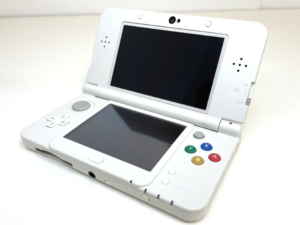 Nintendo new 3DS KTR-001 任天堂 ニンテンドー ゲーム機