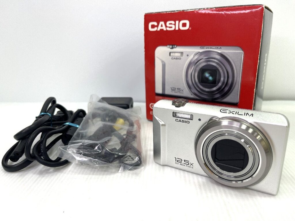 CASIO EXILIM EX-ZS100 カシオ エクシリム コンパクトデジタルカメラ デジカメ