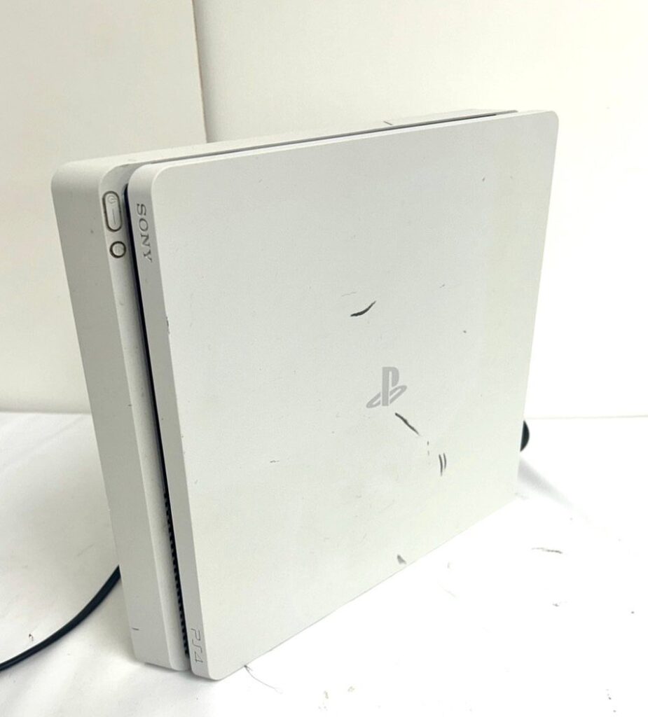 SONY PlayStation4 PS4 CUH-2100A ソニー プレイステーション4 ホワイト 本体
