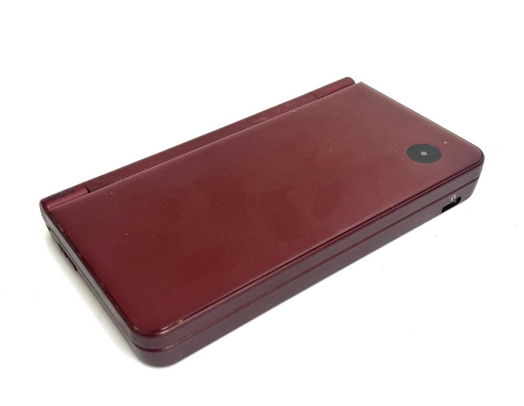 Nintendo DSiLL UTL-001 任天堂 ゲーム機