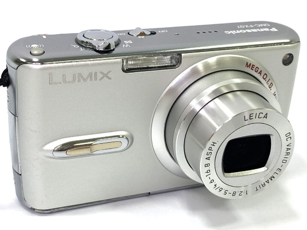 Panasonic LUMIX DMC-FX07 パナソニック ルミックス コンパクトデジタルカメラ デジタルカメラ デジカメ
