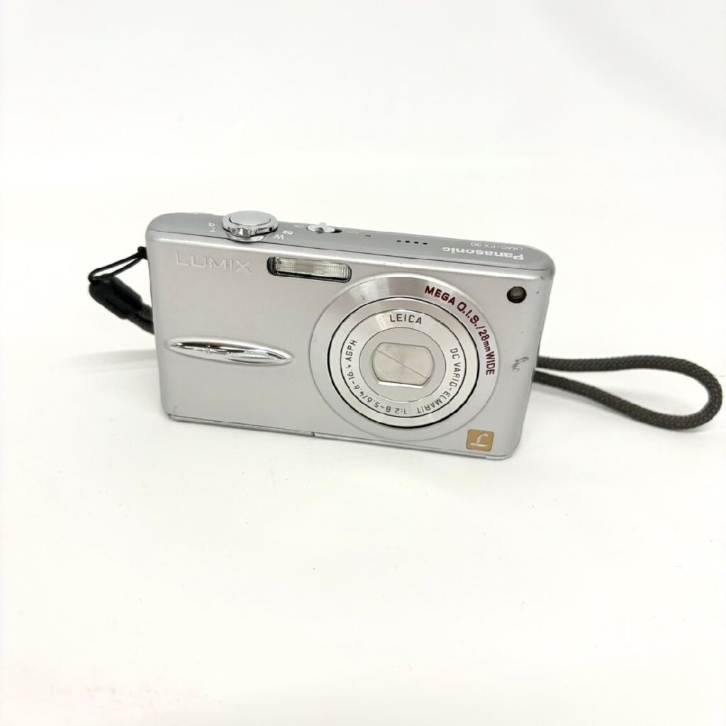 Panasonic LUMIX コンパクトデジタルカメラ DMC-FX30 パナソニック