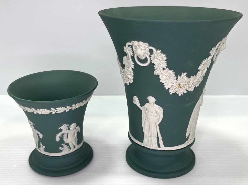 WEDGWOOD ウェッジウッド ジャスパー セージグリーン フラワーベース 2点セット トランペット型 花瓶
